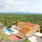 Manda Villa Skradin
