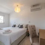 Manda Villa *