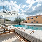 Villa Manda *