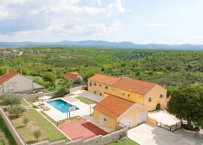 Manda Villa Skradin